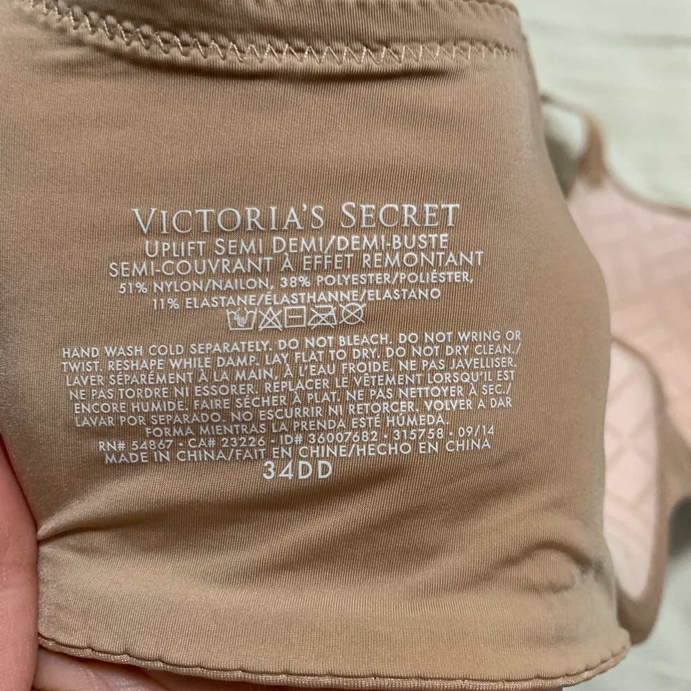 Victoria’s secrets uplift semi demi bra 34DD